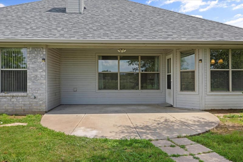 1904 Lazy Court, Granbury TX 76048 - Photo 24