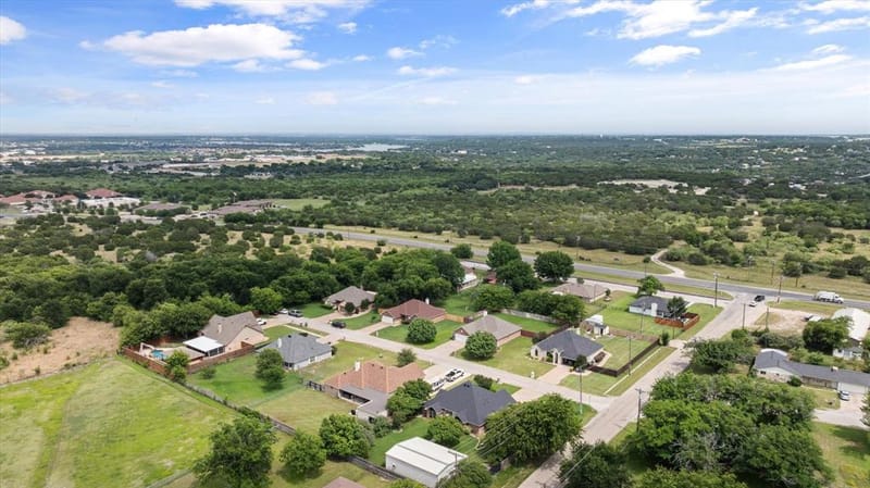 1904 Lazy Court, Granbury TX 76048 - Photo 31