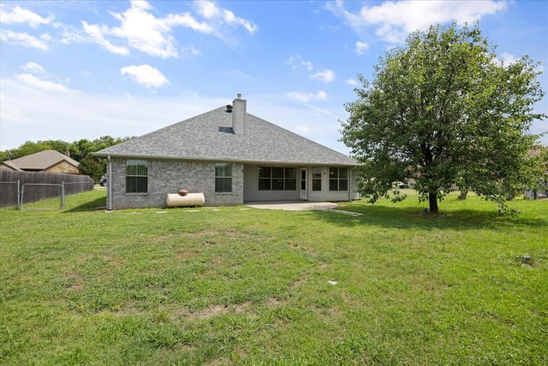1904 Lazy Court, Granbury TX 76048 - Photo 25