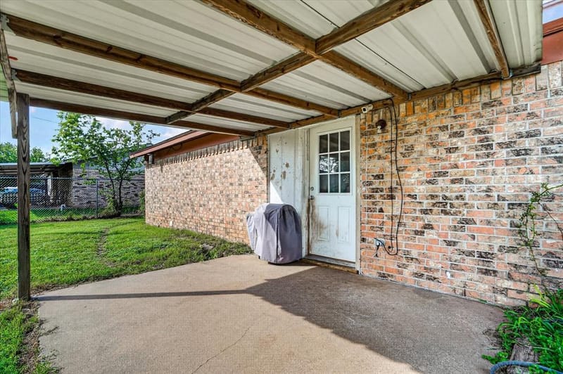 408 Grandview Drive, Granbury TX 76049 - Photo 14