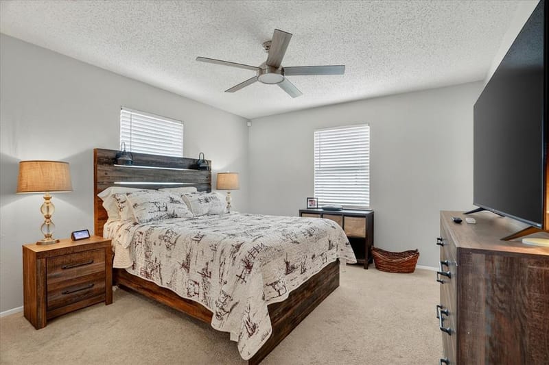 408 Grandview Drive, Granbury TX 76049 - Photo 11