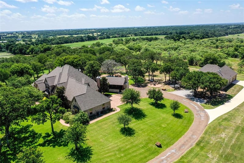 333 PR 4197, Decatur TX 76234 - Photo 2