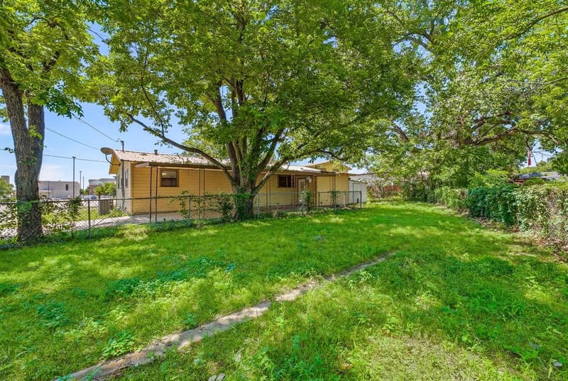 1571 W Ash Street, Stephenville TX 76401 - Photo 22