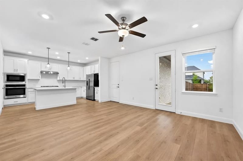 1133 Beebalm Mews, Celina TX 75009 - Photo 3