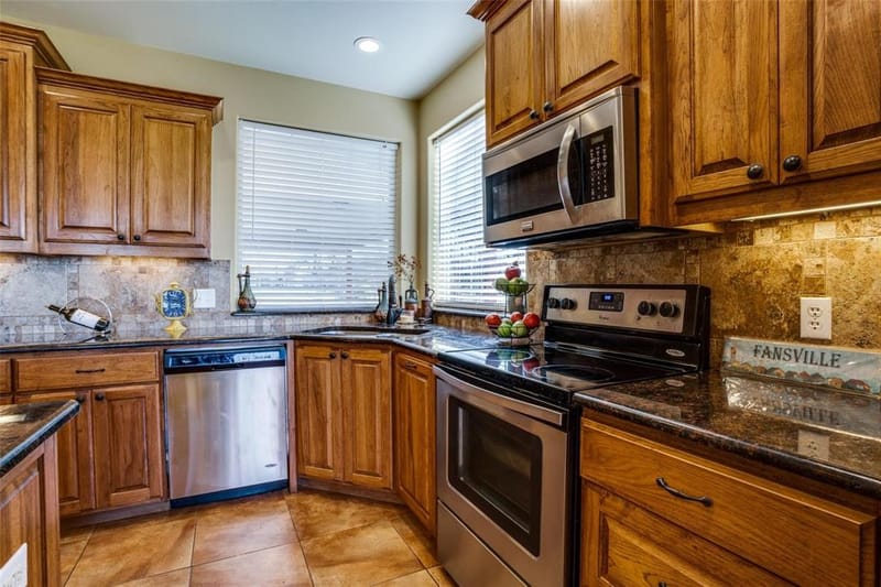 10040 Brinwood Drive, Wills Point TX 75169 - Photo 14