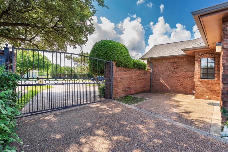 7454 Queensbury Circle, Fort Worth TX 76133 - Photo 34