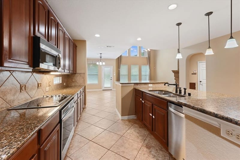 1055 Pinehurst Drive, Rockwall TX 75087 - Photo 11