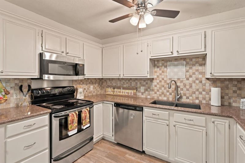 7921 Gardengate Lane, Fort Worth TX 76137 - Photo 12