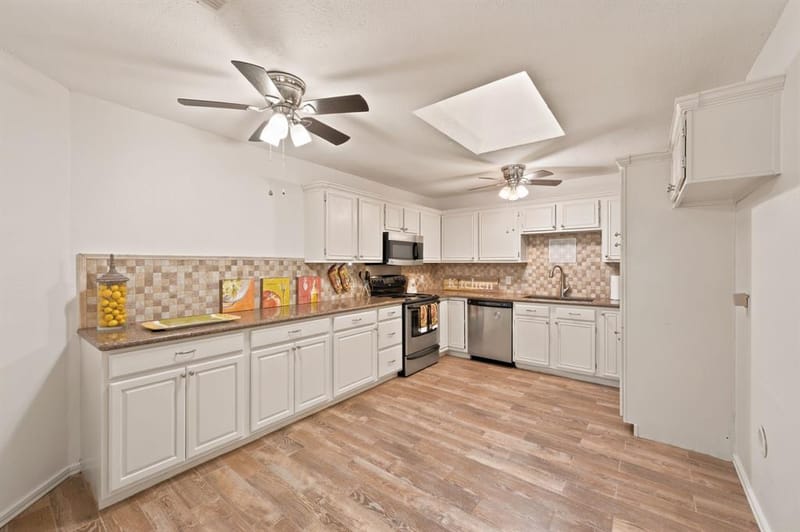 7921 Gardengate Lane, Fort Worth TX 76137 - Photo 10