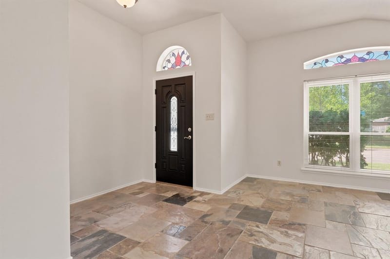 7921 Gardengate Lane, Fort Worth TX 76137 - Photo 4