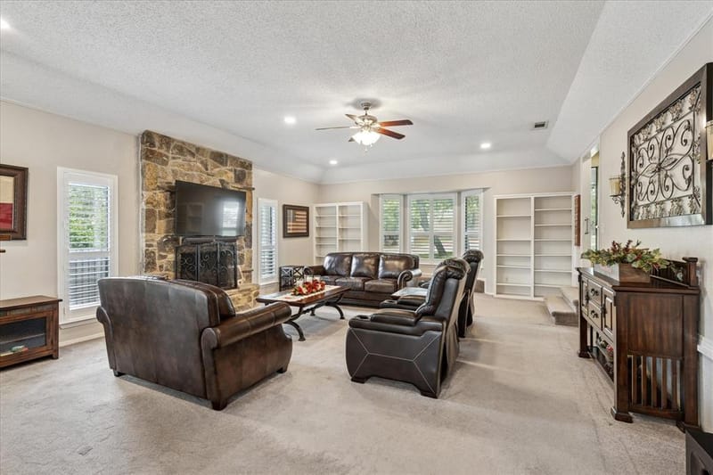 2618 Keystone Drive, Arlington TX 76006 - Photo 6