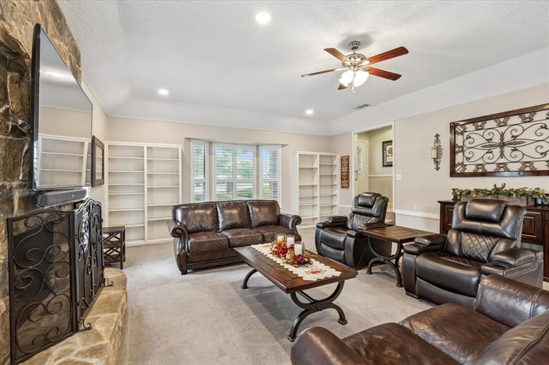 2618 Keystone Drive, Arlington TX 76006 - Photo 7