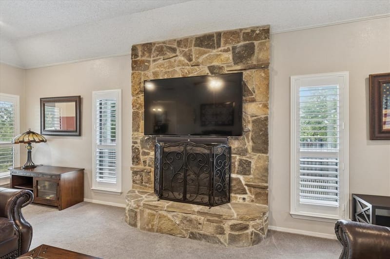 2618 Keystone Drive, Arlington TX 76006 - Photo 9