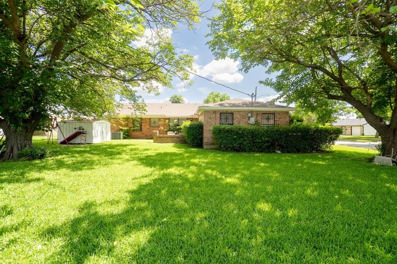10311 Cradlerock Drive, Dallas TX 75217 - Photo 24