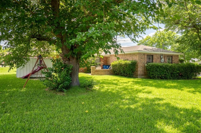 10311 Cradlerock Drive, Dallas TX 75217 - Photo 25