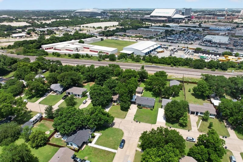 601 Circle Drive, Arlington TX 76010 - Photo 22