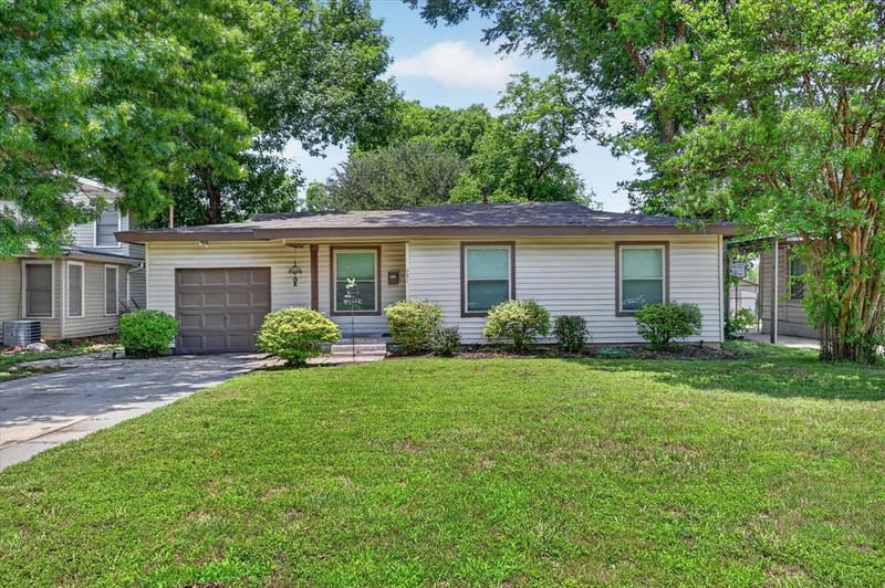601 Circle Drive, Arlington TX 76010 - Photo 18