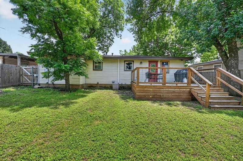 601 Circle Drive, Arlington TX 76010 - Photo 19