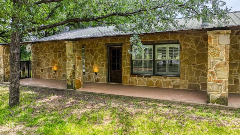 1060 Young Bend Road, Brock TX 76087 - Photo 9