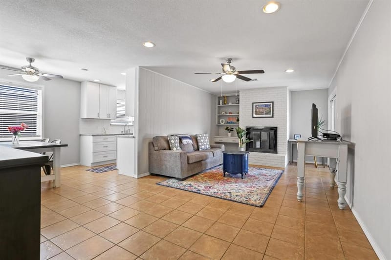 10621 Mapleridge Drive, Dallas TX 75238 - Photo 13