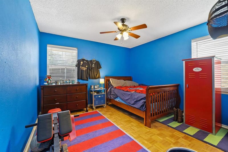 10621 Mapleridge Drive, Dallas TX 75238 - Photo 20
