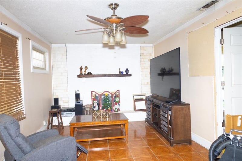 8101 Julie Avenue, Fort Worth TX 76116 - Photo 25