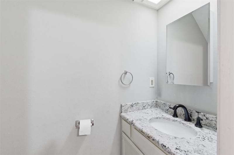 212 Samuel Boulevard # 3, Coppell TX 75019 - Photo 16