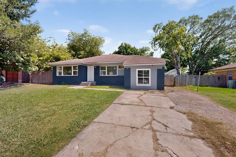 2310 Costa Mesa Drive, Dallas TX 75228 - Photo 2