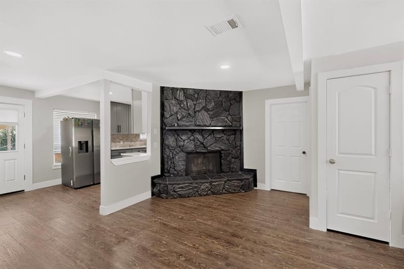 2310 Costa Mesa Drive, Dallas TX 75228 - Photo 5