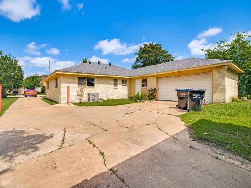 6307 Stonewall Street, Greenville TX 75402 - Photo 18