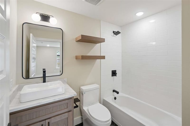 627 S Willomet Avenue, Dallas TX 75208 - Photo 32