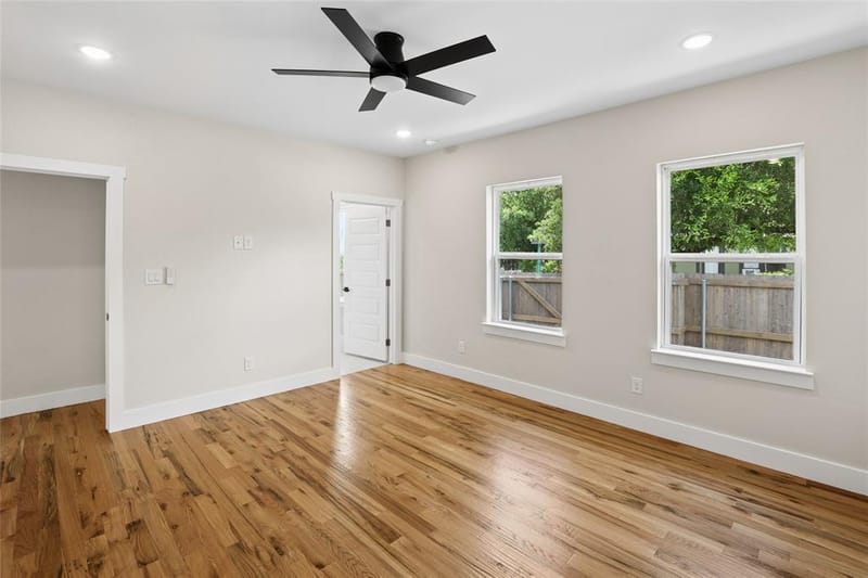 627 S Willomet Avenue, Dallas TX 75208 - Photo 21