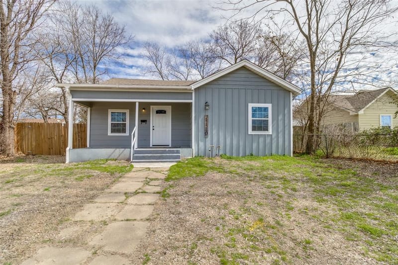 1110 Chestnut Street, Bonham TX 75418