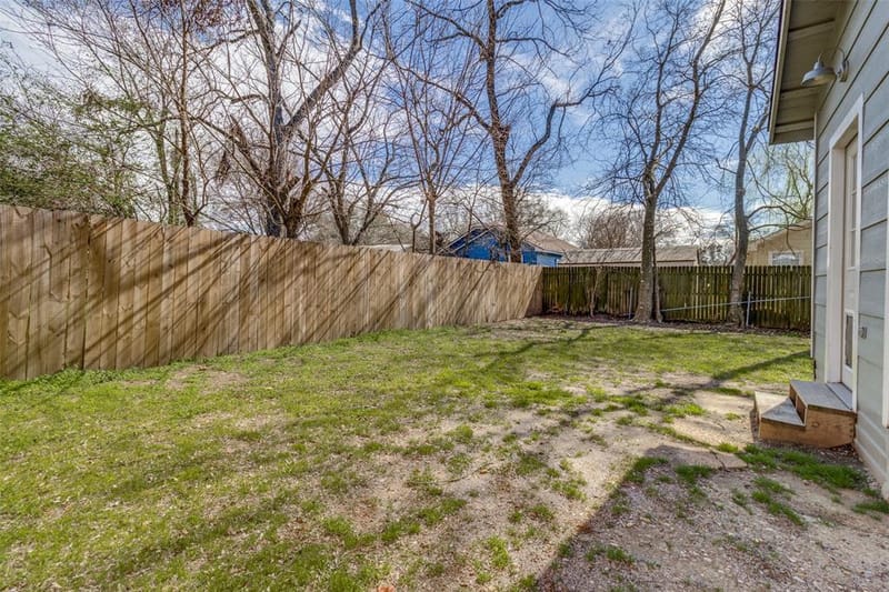 1110 Chestnut Street, Bonham TX 75418 - Photo 25