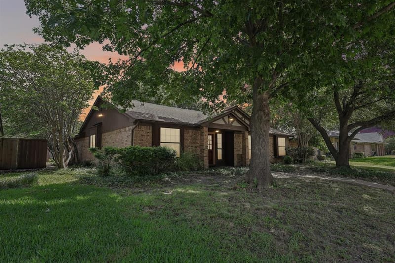 113 E Bancroft Drive, Garland TX 75040