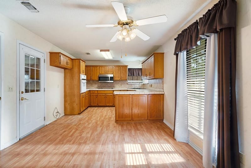 525 Medalist Street, Paris TX 75460 - Photo 6