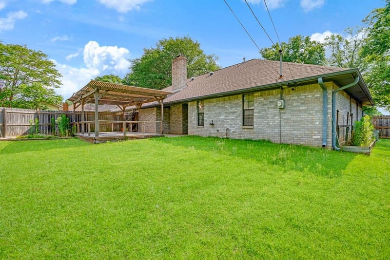 525 Medalist Street, Paris TX 75460 - Photo 17