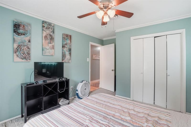 6801 Yolanda Drive, Fort Worth TX 76112 - Photo 6