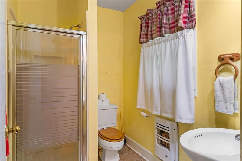 432 W High Street, Wills Point TX 75169 - Photo 20