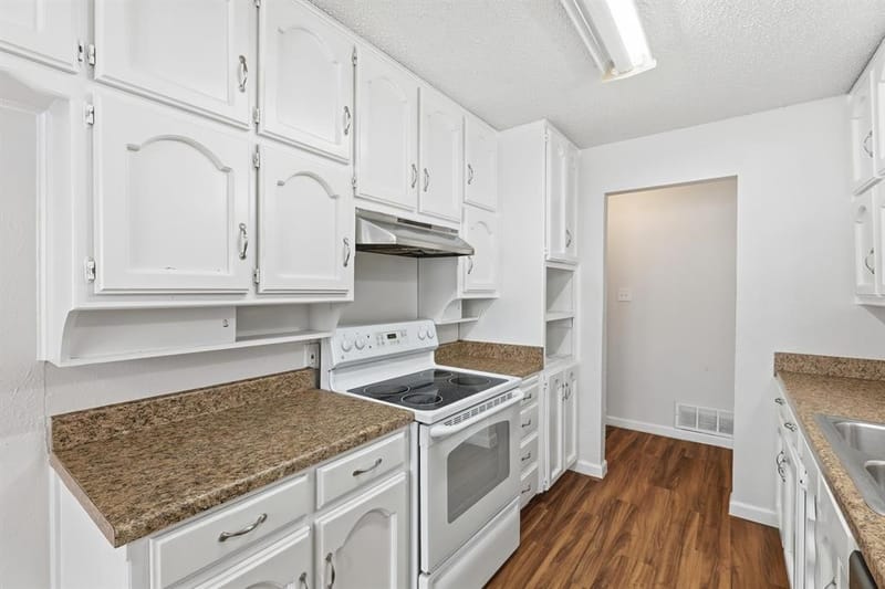 6536 Windrock, Watauga TX 76148 - Photo 10