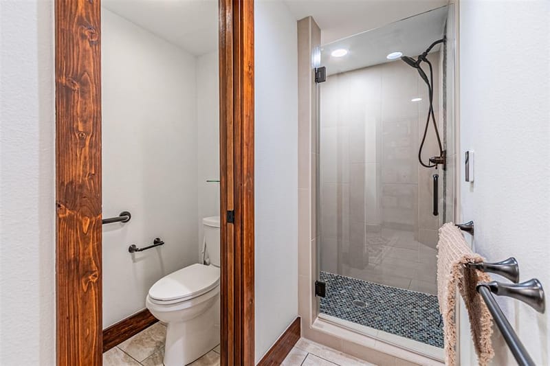 4505 Hunters Glen Court, Granbury TX 76048 - Photo 23