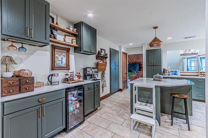 4505 Hunters Glen Court, Granbury TX 76048 - Photo 6