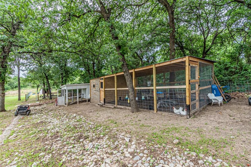 4505 Hunters Glen Court, Granbury TX 76048 - Photo 30