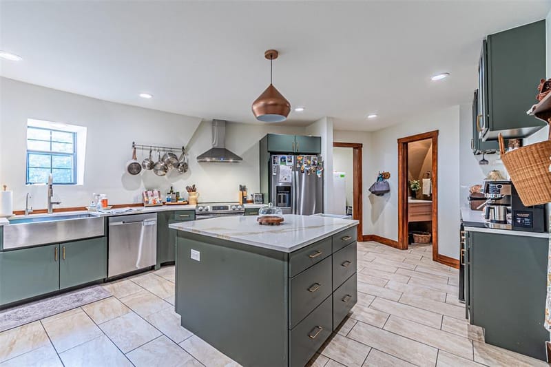4505 Hunters Glen Court, Granbury TX 76048 - Photo 10