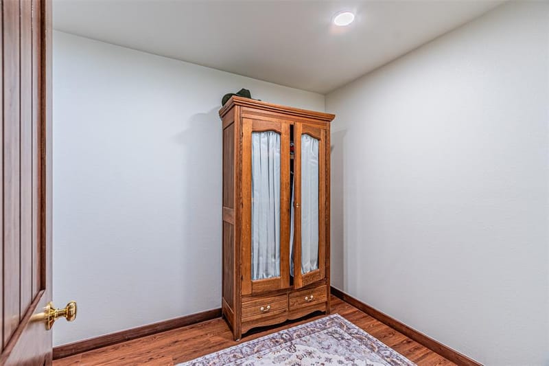 4505 Hunters Glen Court, Granbury TX 76048 - Photo 15