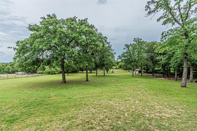 4505 Hunters Glen Court, Granbury TX 76048 - Photo 8
