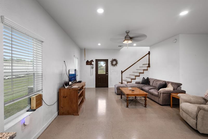 124 County Road 4511, Decatur TX 76234 - Photo 6