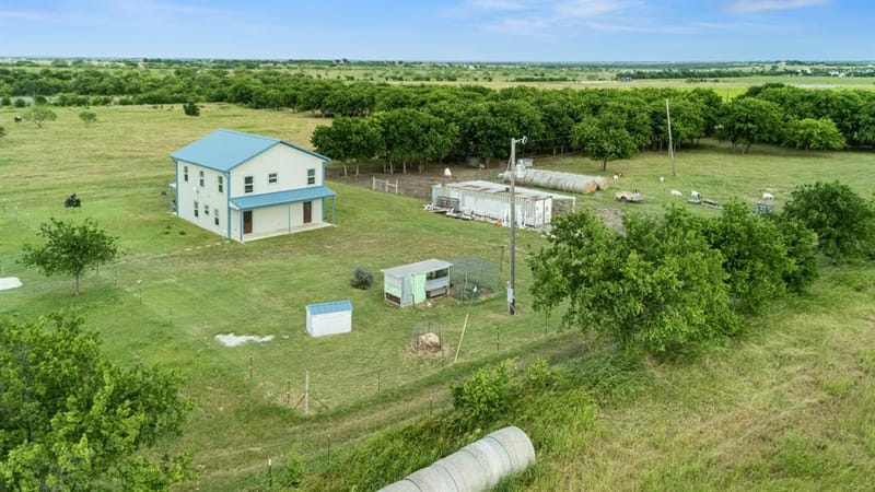 124 County Road 4511, Decatur TX 76234 - Photo 39