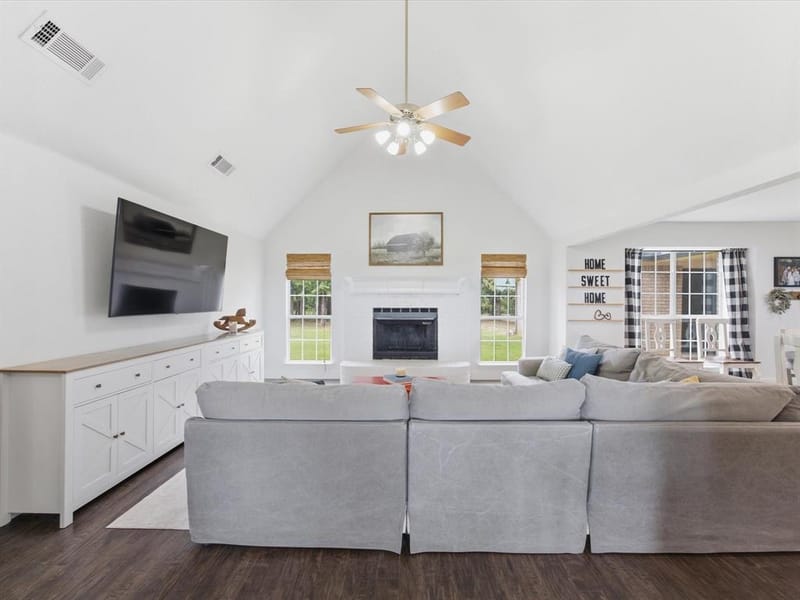 210 County Road 2696, Alvord TX 76225 - Photo 8
