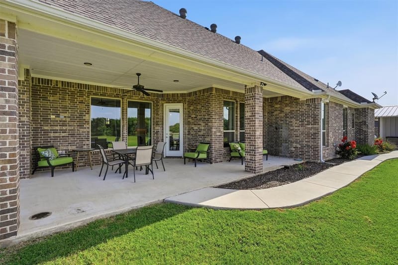 917 County Road 2175, Decatur TX 76234 - Photo 27